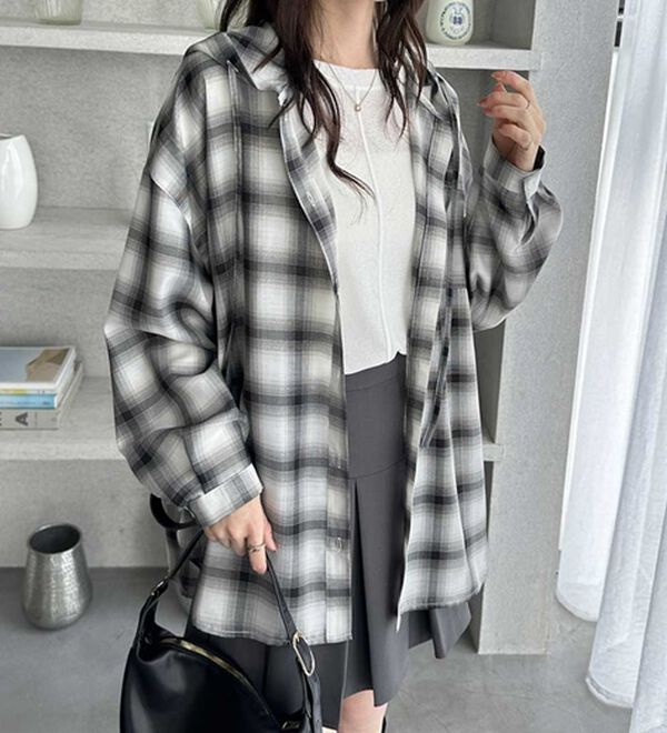 GeeRA（ジーラ）の「羽織にも◎フード付きオーバーサイズシャツ（シャツ）」｜詳細画像