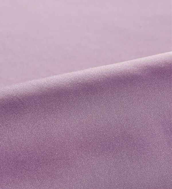 BELLUNA（ベルーナ）の「大人の艶感ヴィンテージサテン素材ブラウス（ブラウス）」｜詳細画像