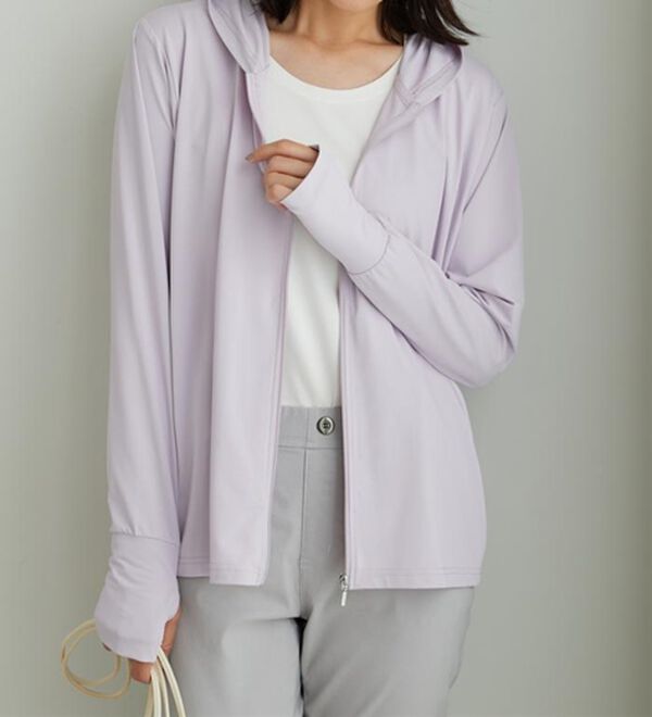 BELLUNA（ベルーナ）の「【接触冷感/UV対策/軽量】ヒンヤリ＆UV対策軽量パーカー（パーカー）」｜詳細画像