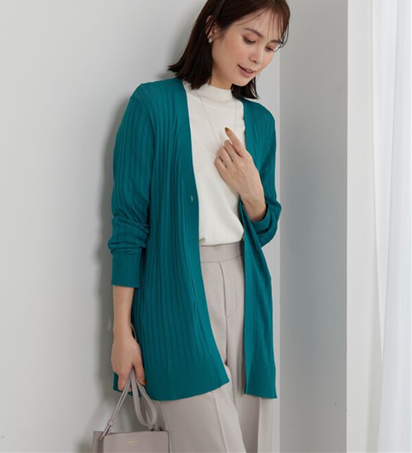 BELLUNA（ベルーナ）の「【店舗・ネット限定】リブ使いボタンデザインカーディガン（ニットカーディガン）」｜詳細画像