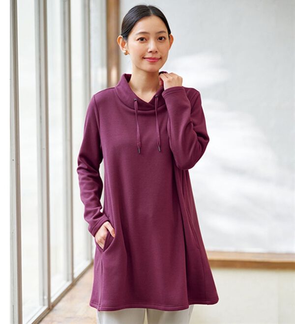 BELLUNA（ベルーナ）の「まるで着る毛布！静電防止付裏ファーフード風チュニック（チュニック）」｜ワイン