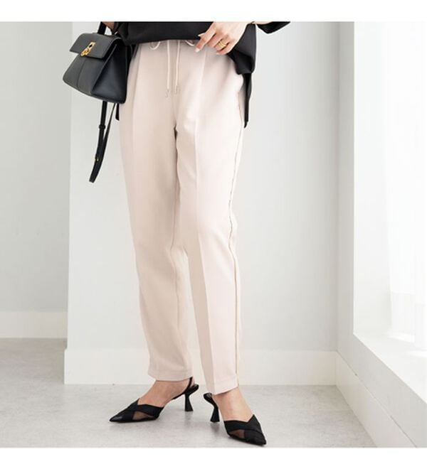 BELLUNA（ベルーナ）の「サイドラインテーパードパンツ（フルレングスパンツ）」｜詳細画像