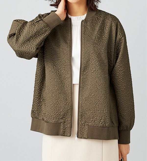 BELLUNA（ベルーナ）の「【Lagrilua】ふくれジャカードブルゾンジャケット（ブルゾン）」｜詳細画像