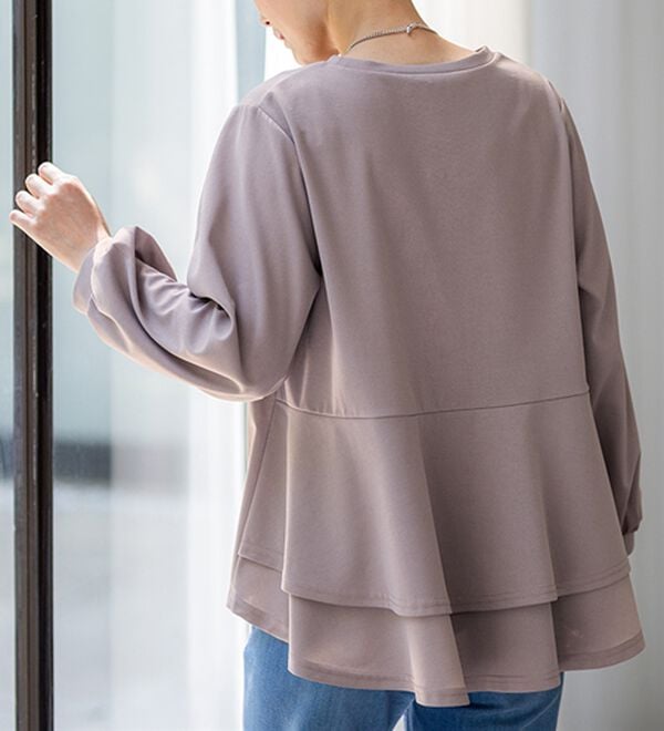 BELLUNA（ベルーナ）の「【再入荷】ボリューム袖美人顔バックフレアーＴブラウス（ブラウス）」｜詳細画像