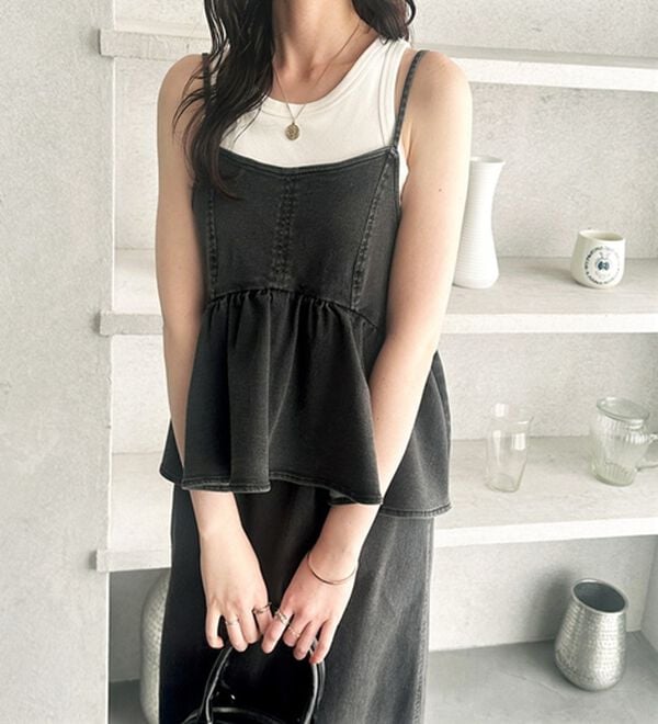 GeeRA（ジーラ）の「楽ちん！デニムペプラムキャミワンピース（その他ワンピース）」｜詳細画像