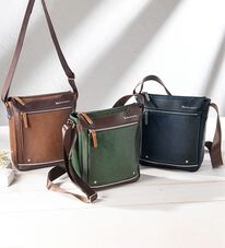 「＜アーノルド　パーマー＞シャドーカラーショルダー（メンズショルダーバッグ）」