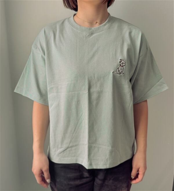 BELLUNA（ベルーナ）の「＜Disney＞【101匹わんちゃん】胸元刺しゅうボックスシルエットTシャツ（Tシャツ）」｜詳細画像