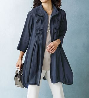 BELLUNA（ベルーナ）の「綿１００％シアー素材タックデザインジャケット（その他ジャケット）」｜ネイビー