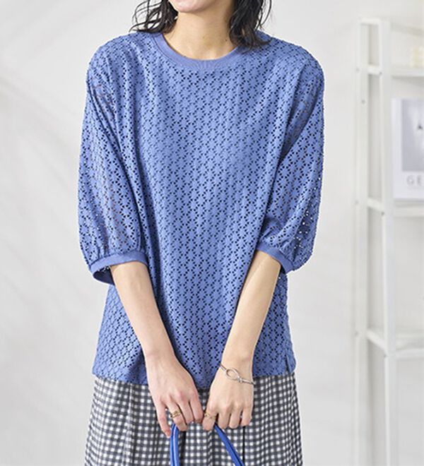 BELLUNA（ベルーナ）の「ストレッチレース使い美人顔プルオーバー（カットソー）」｜詳細画像