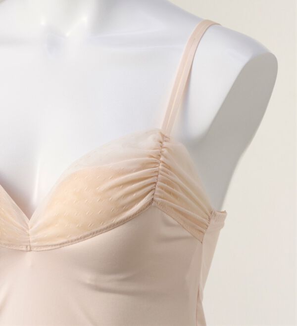 YU'NOW（ユナウ）の「まる胸メイクのちゅるんブラキャミ（ブラトップ・カップ付きインナー）」｜詳細画像