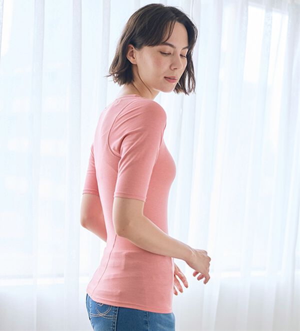 LAVIENNE（ラヴィエンヌ）の「肩に効く！猫背をケアする綿混インナー（肌着・インナーウェア）」｜詳細画像