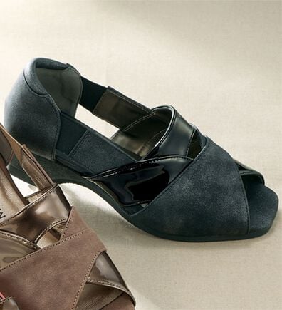 BELLUNA（ベルーナ）の「４Ｅパッチワークオープントゥパンプス（パンプス）」