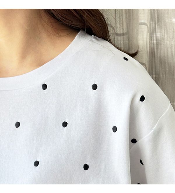 GeeRA（ジーラ）の「綿１００％ドット刺しゅうシルケットＴシャツ（Tシャツ）」｜詳細画像