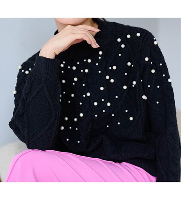RANAN（ラナン）の「ケーブル使いパール調ビーズニットプルオーバー（ニット・セーター）」｜ブラック