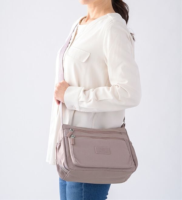 「９ポケット収納上手なショルダー（ショルダーバッグ）」｜詳細画像