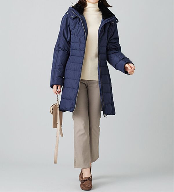 BELLUNA（ベルーナ）の「フレンチダウン使い細見えキルト切替ロングコート（ロングコート）」｜詳細画像