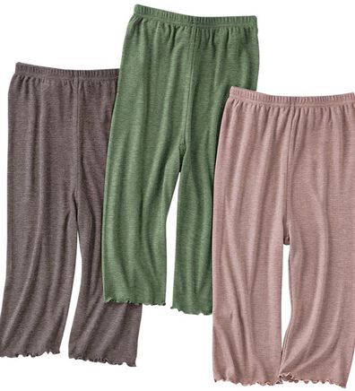 LAVIENNE（ラヴィエンヌ）の「うすくてのび～る発熱レギンス（５分丈）（肌着・インナーウェア）」