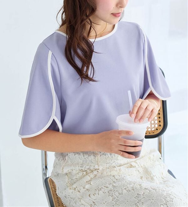 alotta（アロッタ）の「【４つの機能付】ひんやり配色デザインチューリップ袖Ｔシャツブラウス（ブラウス）」｜詳細画像