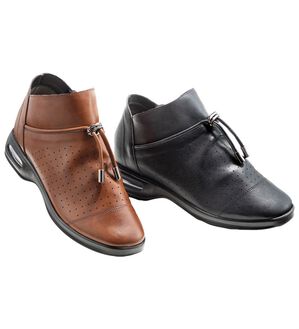 BELLUNA（ベルーナ）の「５Ｅループ付柔らか素材ショートブーツ（ブーツ）」｜詳細画像