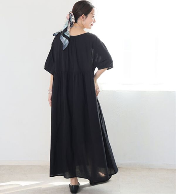 A HAPPY MARILYN（アハッピーマリリン）の「【Ｌ～６Ｌ】【風通るプレミアム】綿・楊柳、五分袖ウエスト切替ワンピース。（ロングワンピース）」｜詳細画像