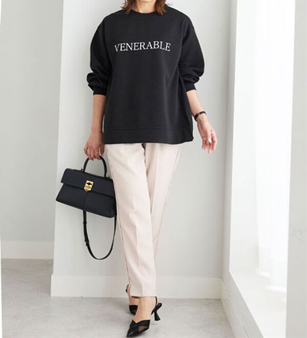 BELLUNA（ベルーナ）の「サイドラインテーパードパンツ（フルレングスパンツ）」｜詳細画像