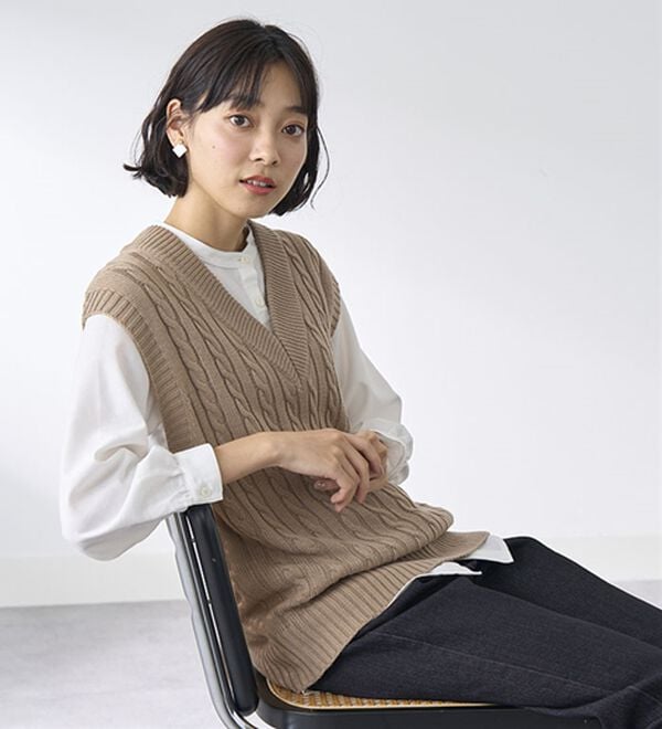 BELLUNA（ベルーナ）の「ニットベストアンサンブル（ベスト）」｜詳細画像