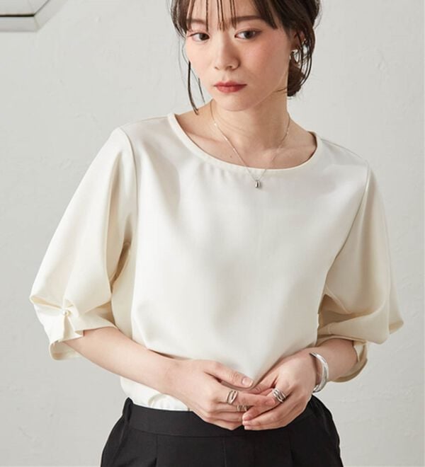 RANAN（ラナン）の「【ひんやり】袖タックデザインきれい見えブラウス（ブラウス）」｜詳細画像