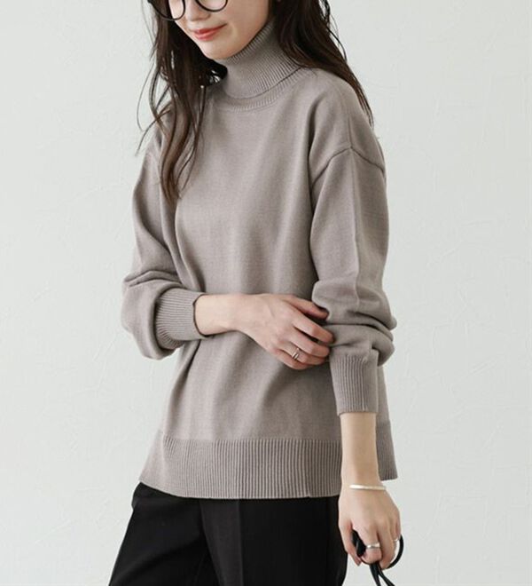 レーヨン混ボリュームスリーブタートルネックニット - ベルーナ【公式】