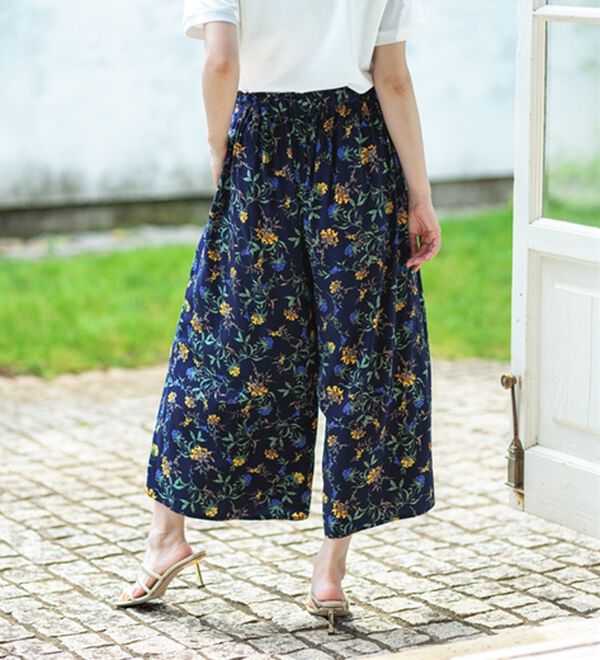 BELLUNA（ベルーナ）の「【接触冷感】レーヨン素材プリントワイドパンツ（ワイドパンツ・ガウチョ）」｜詳細画像