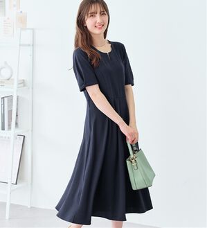 alotta（アロッタ）の「【4つの機能付】タック袖Ａラインワンピース（その他ワンピース）」｜ダークネイビー