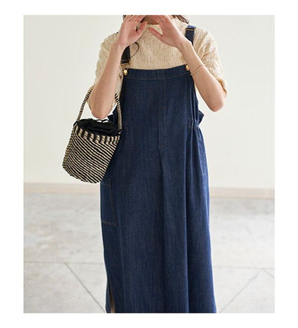 BELLUNA（ベルーナ）の「大人のデニム素材サロペット（ジャンパースカート）」｜詳細画像