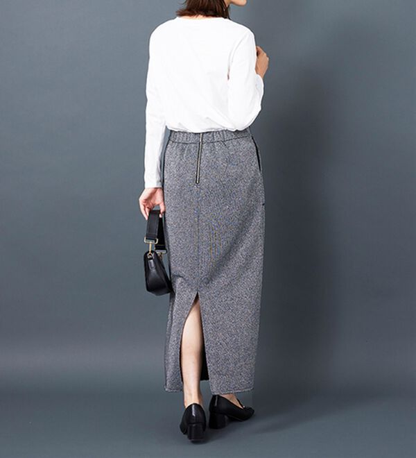 BELLUNA（ベルーナ）の「ラメ入り裏毛素材スカート（ロングスカート）」｜詳細画像