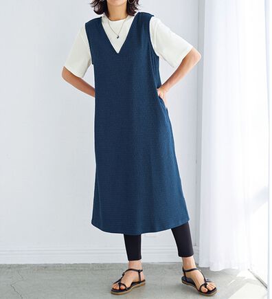 BELLUNA（ベルーナ）の「シュッと体型カバー！ポコポコ素材ジャンパースカート（ジャンパースカート）」