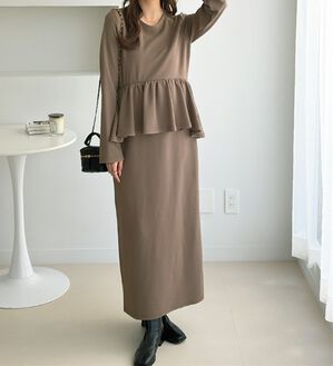 GeeRA（ジーラ）の「楽ちん！ペプラムデザインワンピース（カットソーワンピース）」｜モカ