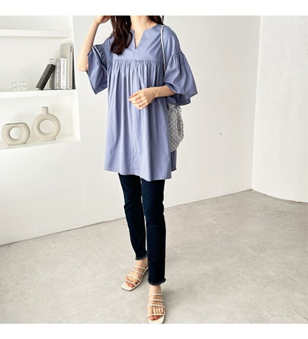 GeeRA（ジーラ）の「フレアー袖キーネックブラウス（ブラウス）」｜詳細画像