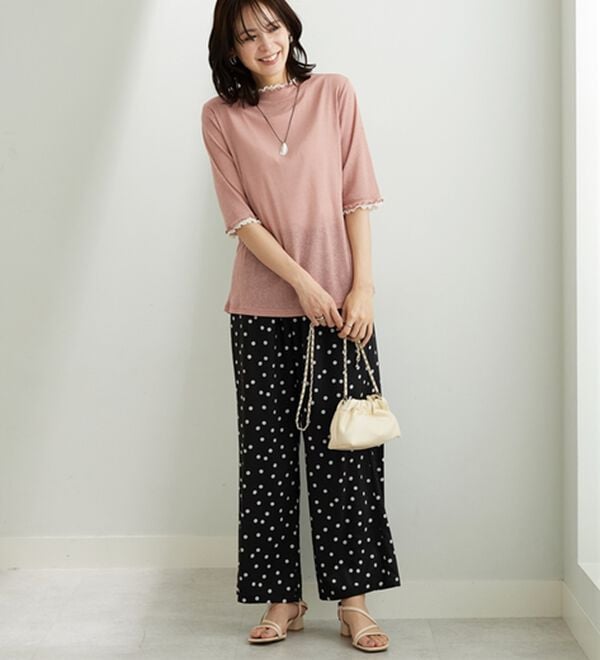 BELLUNA（ベルーナ）の「シアー素材重ね着風フリル衿プルオーバー（カットソー）」｜詳細画像