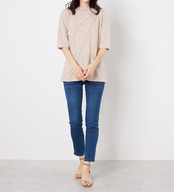 BELLUNA（ベルーナ）の「細ボーダータックデザインチュニック（チュニック）」｜詳細画像