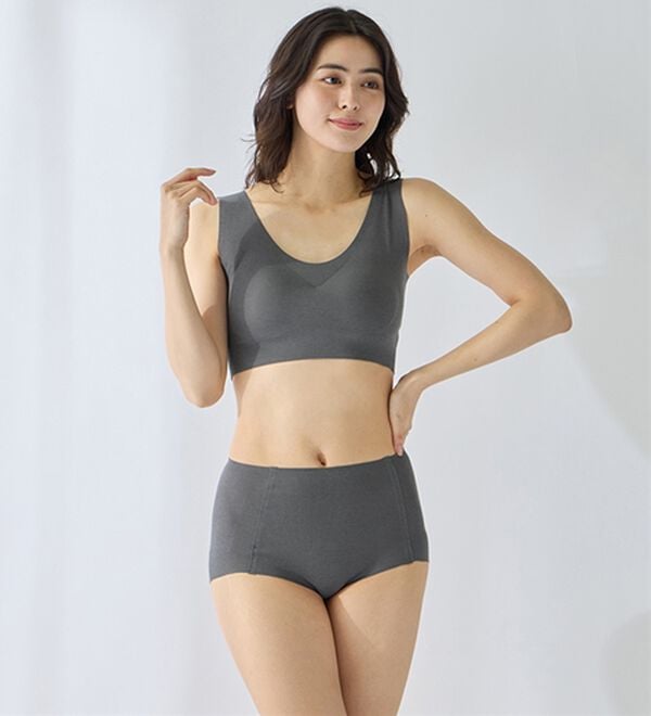 LAVIENNE（ラヴィエンヌ）の「【ノーブラ感覚】締め付けから解放する綿混のスーピタリラックスブラ・ショーツ（別売）（ブラジャー）」｜詳細画像