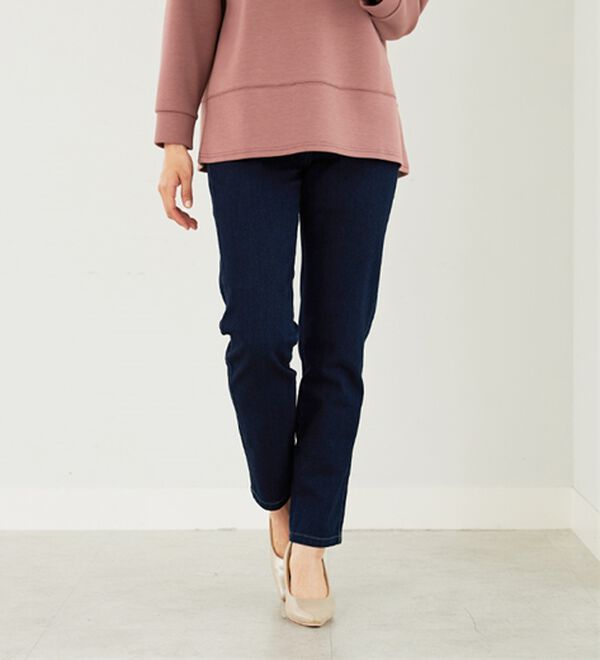 BELLUNA（ベルーナ）の「ホワイトヤーンストレッチカラーパンツ（フルレングスパンツ）」｜詳細画像