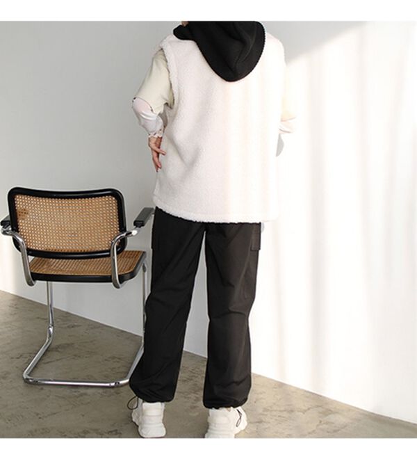 GeeRA（ジーラ）の「裾ドロストカーゴパンツ（フルレングスパンツ）」｜詳細画像