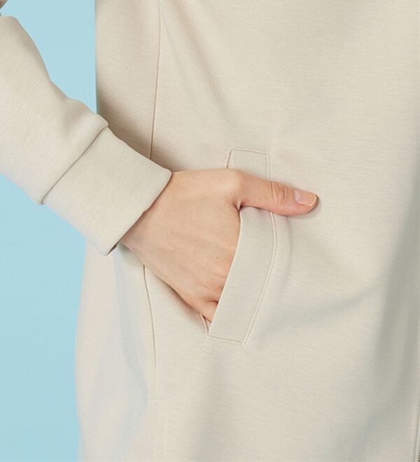 BELLUNA（ベルーナ）の「フードデザインとろみ素材ジップアップパーカー（パーカー）」｜詳細画像