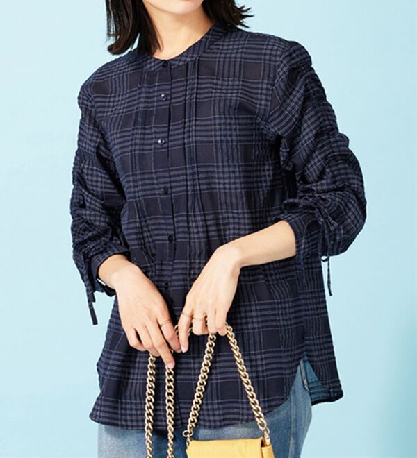 BELLUNA（ベルーナ）の「シアーチェック素材袖ドロストブラウス（シャツ）」｜詳細画像