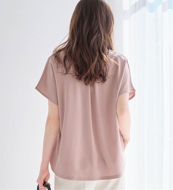 alotta（アロッタ）の「【４つの機能付】ひんやりスキッパーＴシャツブラウス（ブラウス）」｜詳細画像