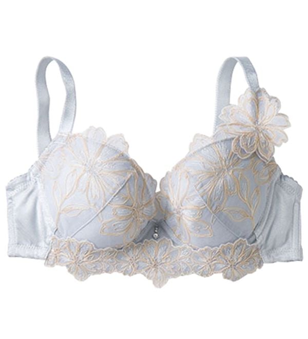 LAVIENNE（ラヴィエンヌ）の「【ラヴィモア】気分も上がるご褒美レースブラ・ショーツ（ブラジャー）」｜詳細画像