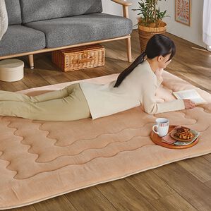「ふわふわキルトラグ（カーペット）」｜ベージュ