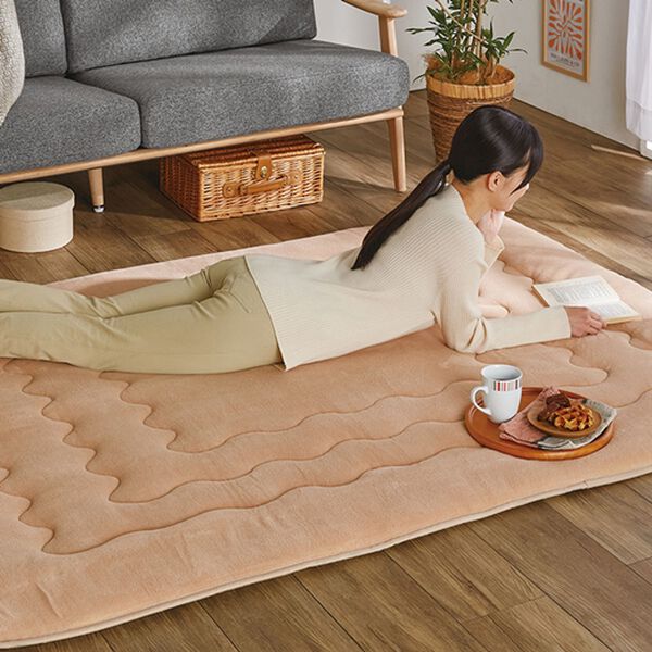 「ふわふわキルトラグ（カーペット）」｜ベージュ