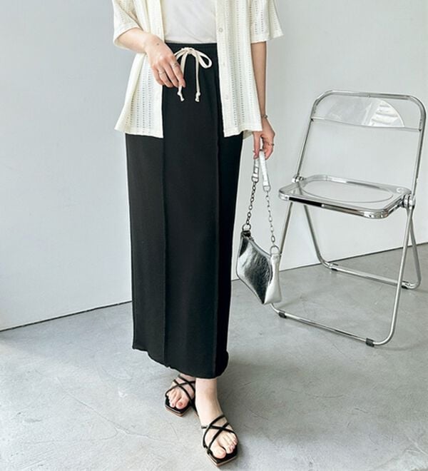 GeeRA（ジーラ）の「すっきり見え！フロントラインスウェットナロースカート（ロングスカート）」｜詳細画像