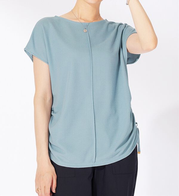 BELLUNA（ベルーナ）の「サイドシャーリング使いプルオーバー（カットソー）」｜詳細画像