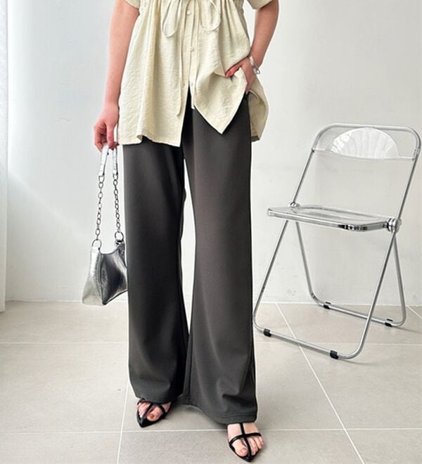 GeeRA（ジーラ）の「美脚見えカーブフレアパンツ（フルレングスパンツ）」｜詳細画像