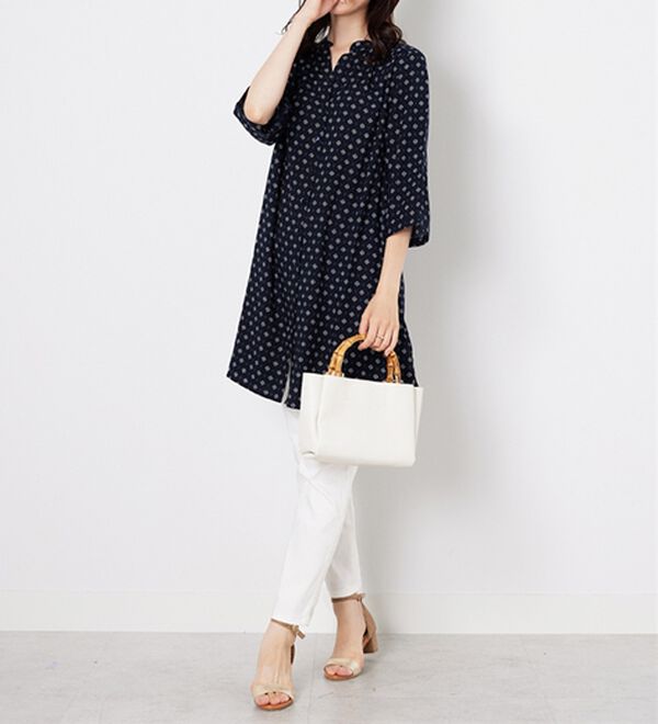 BELLUNA（ベルーナ）の「レーヨン素材袖フレアーワンピース（その他ワンピース）」｜詳細画像